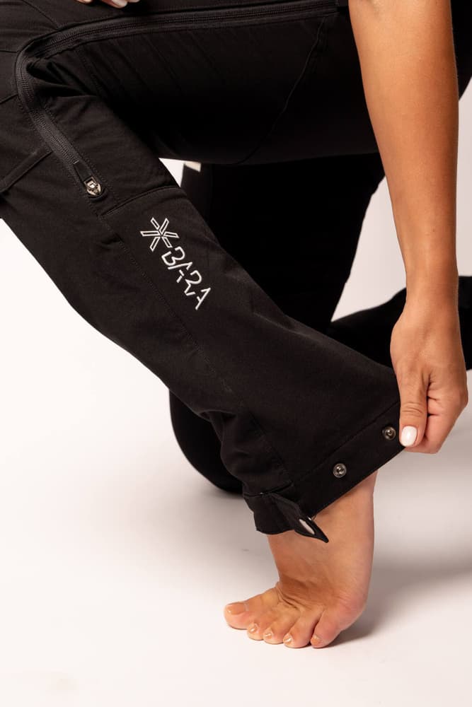 104_c6be2ce738-sort-turbukse-justerbare-knapper-bara-sportswear-full