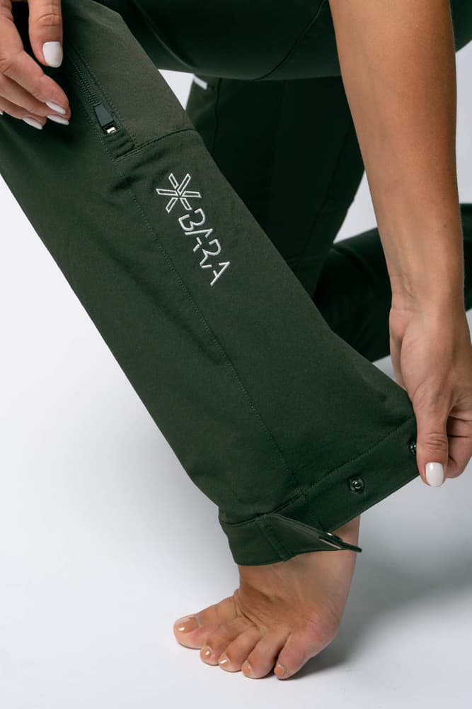 104_dc62a88b63-khaki-turbukse-glidelas-lommer-hoyt-liv-bara-sportswear-full