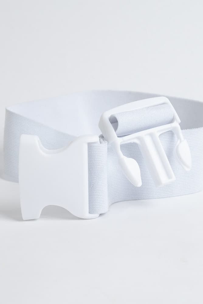 107_28541c9d48-hvit-elastisk-belte-med-spenne-bara-sportswear_ef8a9679-8388-4fa2-904a-3eb24d1de362-full