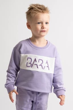 121_7360d32d5f-genser-logo-lilla-barn-behagelig-passform-bara-sportswear_01feb542-f3de-4963-9884-39a90af51950-full