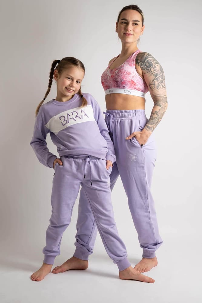 121_e97395e1c1-kosegenser-joggebukser-matchende-barn-bara-sportswear_ed859aa8-0348-4f57-a6b4-70c0eab3550f-full