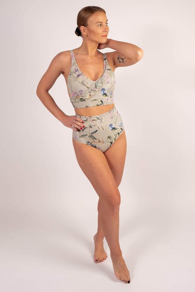 12_95d605a326-wildflower-bikini-set_7f2bb4ae-7176-4fe6-9854-1e6011f77a7b-full