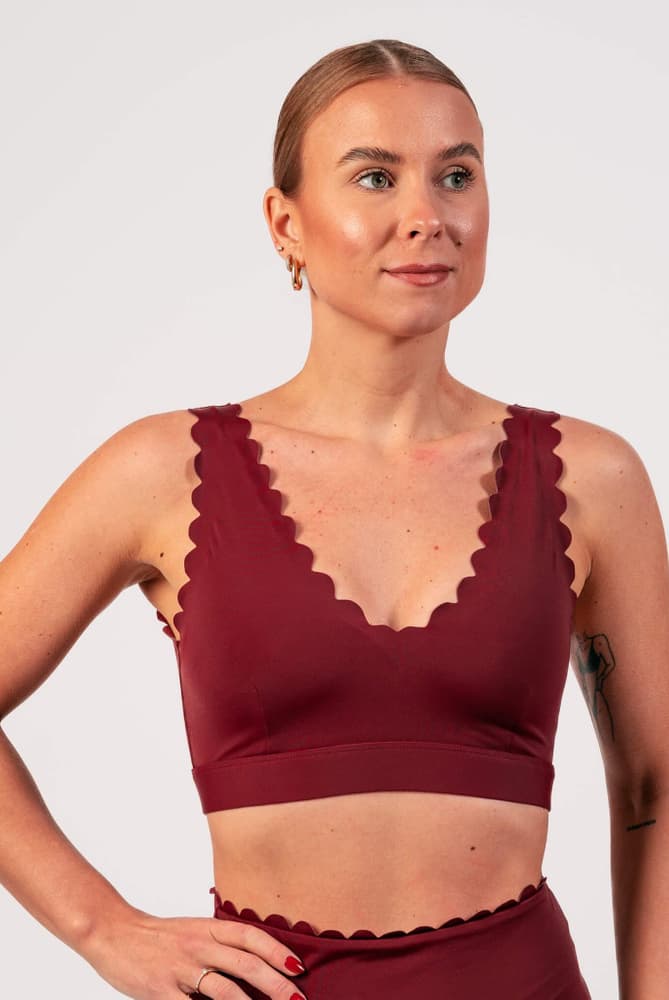 185_58f3c07529-bara-wine-wave-bikini-top_39994b2b-94d6-4ed1-81c1-e628bc3ba7c9-full