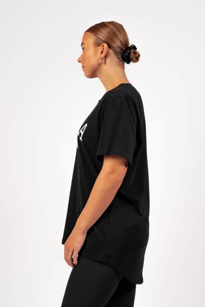 198_7b991565ef-bara-comfortable-black-college-relaxed-t-shirt-full