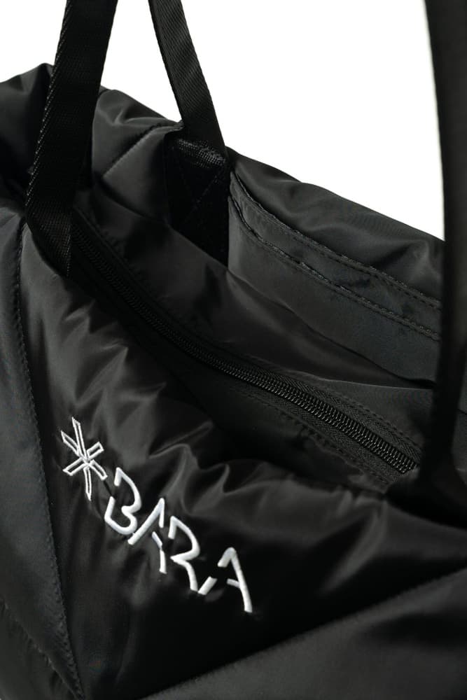 20_f6b82f1029-bara-nylon-tote-bag_3f42fd2d-70f4-4a2c-9ab2-eba57e4e5f01-full