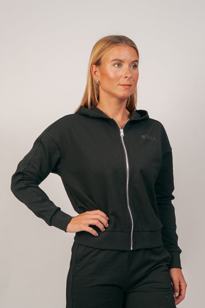 241_4f03463fa9-dsc06915-full