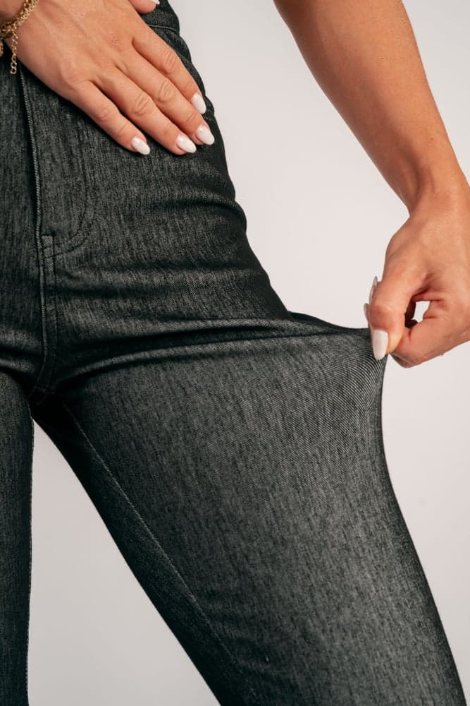 271_b0d4f15fb1-a6-full