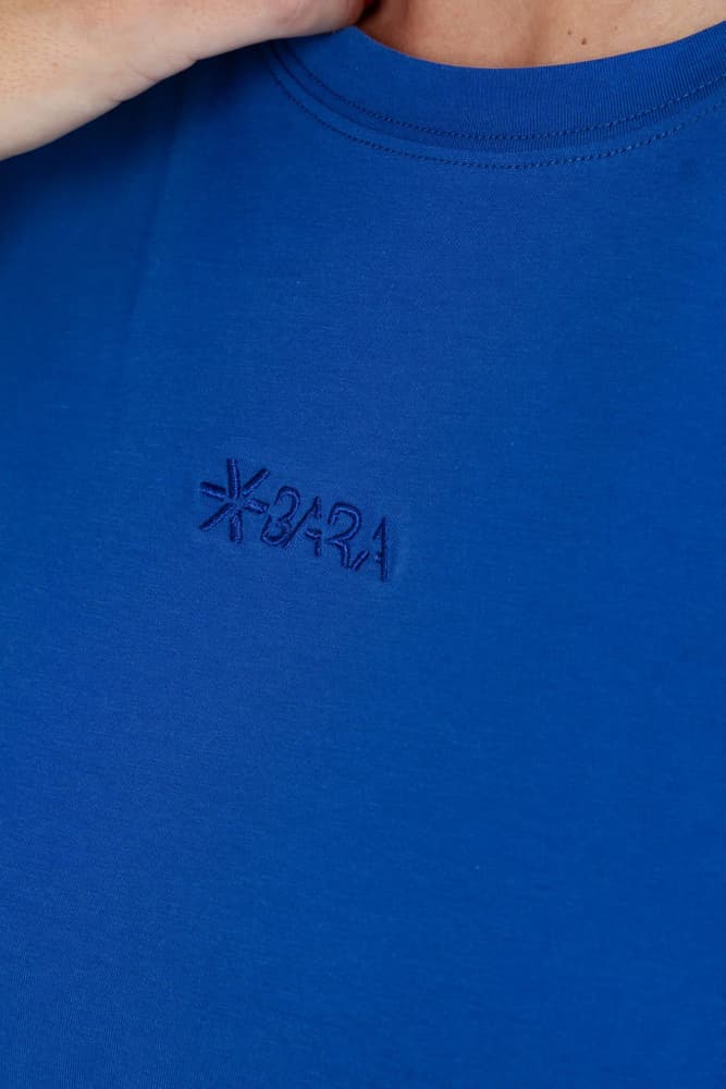 30_8a8b1a2c54-bara-soft-blueberry-relaxed-t-shirt_1_b955103f-b043-464d-a82d-26bcfb946e36-full