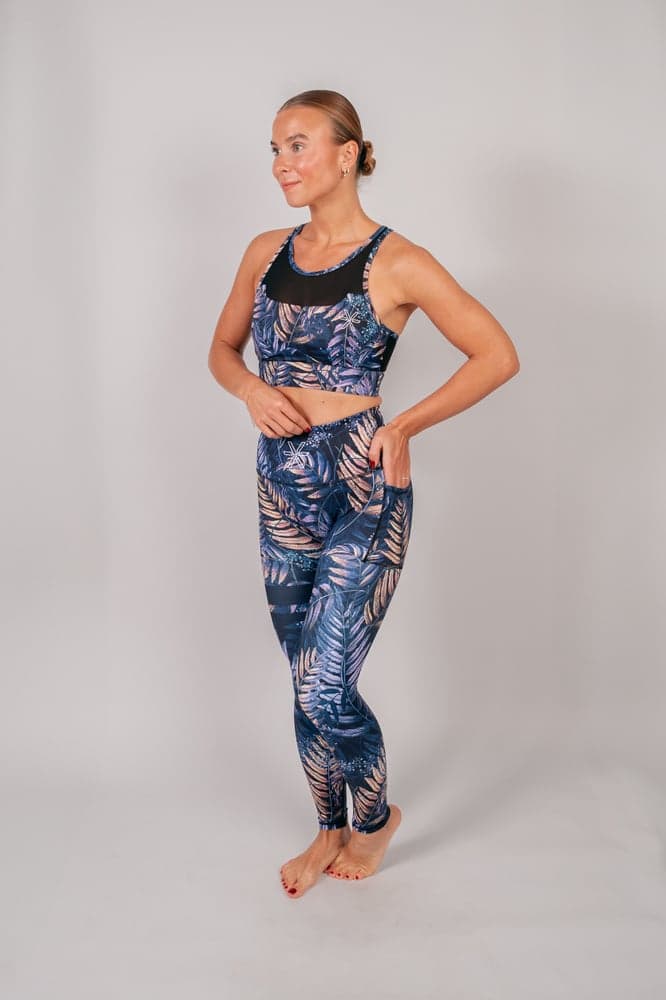 32_6010ca3a1f-print-golden-black-shape-tights-full