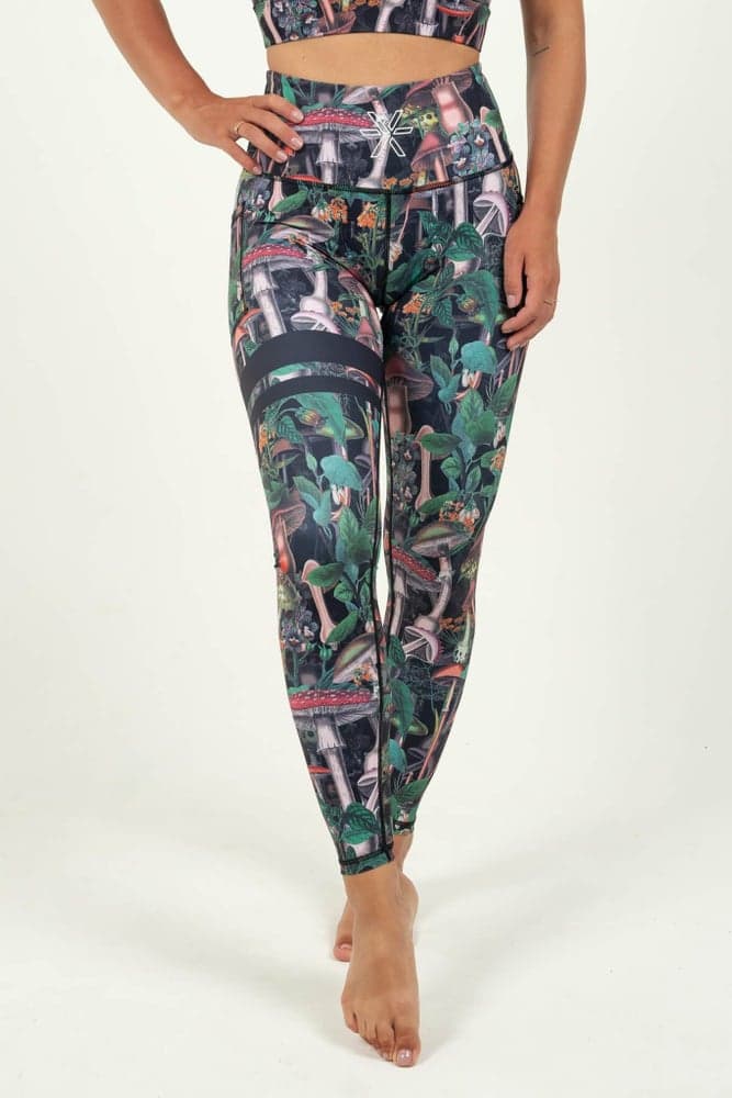 32_8f6b190849-bara-mushroom-shape-tights-20_fbae4ba8-ed59-488d-83c4-0512376de088-full