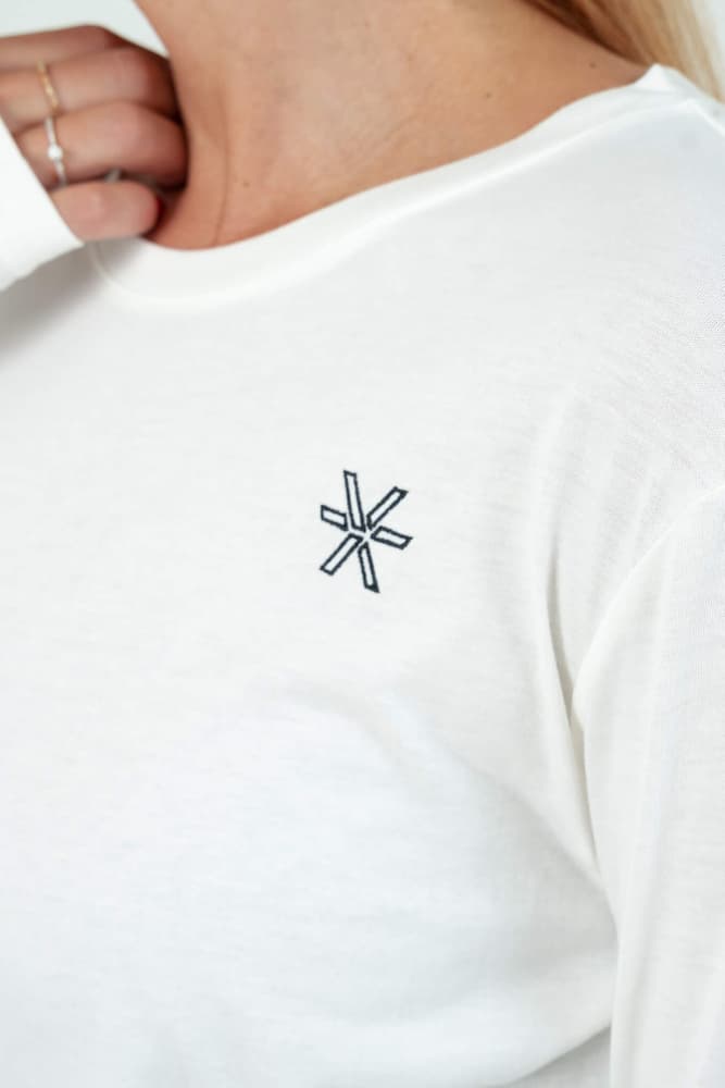 33_943eab2a60-bara-logo-white-base-layer-long-sleeve_6feced77-a92d-4540-b13a-f9f570ed1930-full