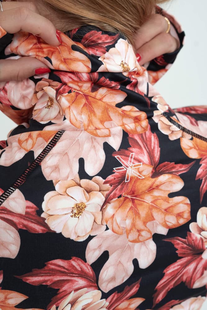 34_a707959b8c-falling-leaves-high-neck-winter-long-sleeve_42bc0000-d2bb-4731-9c91-8cd7a618aa5a-full