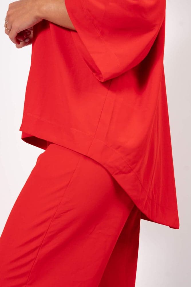 40_7b1a9f8be7-red-pysjamas-bara-top_fad8ee77-e46a-4670-a677-7270a08308cd-full