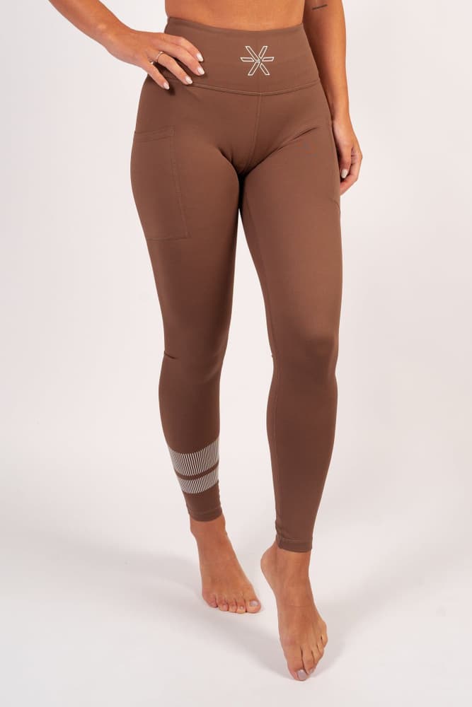 57_23d55b424a-frappestripetights2_1af4d3c0-4d2f-4bd5-8bd3-f4aadebc2a48-full