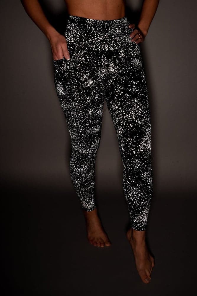 84_9228c89522-reflekstights-tights-med-refleks-treningstights-reflective-running-synlighet-treningsklaer-tights-bara-sportswear3_68f41d24-2d71-41e9-b8a0-04d861ae208e-full