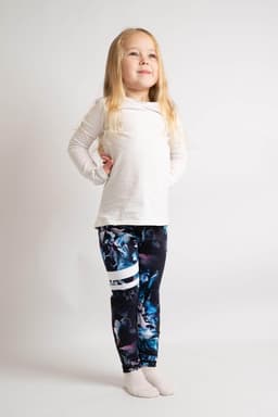 86_1457ded596-tights-bla-barn-ungdom-matchende-bara-sportswear_171ff6e3-3d39-4f5f-9666-2fc78f1a6a84-full