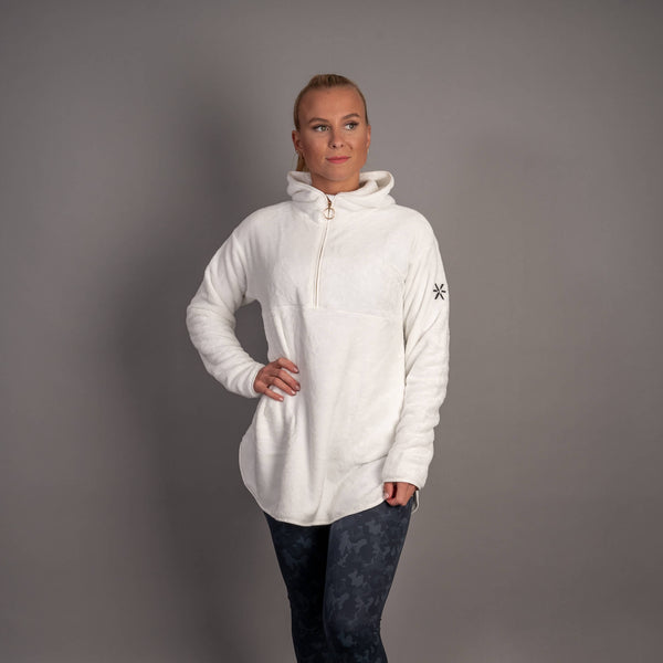 white teddy jumper with hoodie and pockets from bara barasportswear 